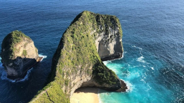 Scopri Nusa Penida: Guida Completa per i Viaggiatori Italiani