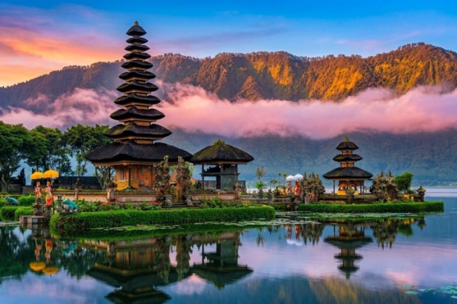 Il Tempio di Ulun Danu Beratan: Guida al Tempio sull'Acqua di Bali