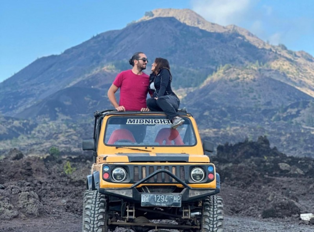 Batur Jeep Sunset Tour – Tramonto e Black Lava sul Monte Batur